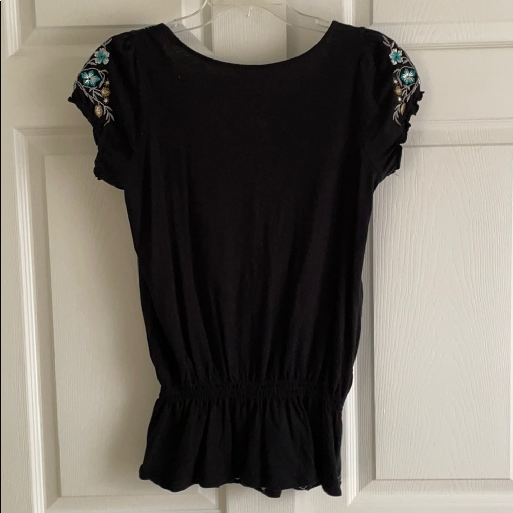 Cute Gathered Tee Shirt! - Picture 7 of 10